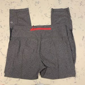 Lululemon Pace Rival Crop 22 in - size 6 - Gray